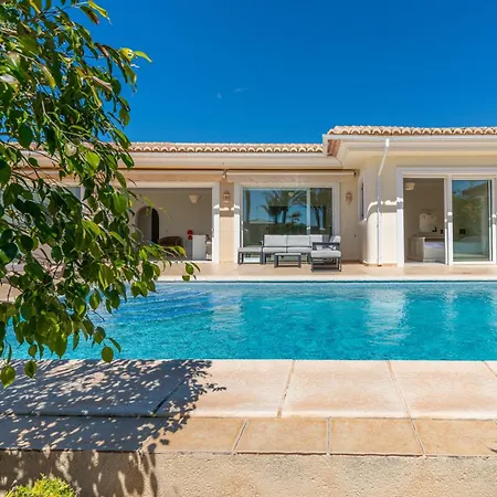 Villa Villa La Corona By Abahana Villas *